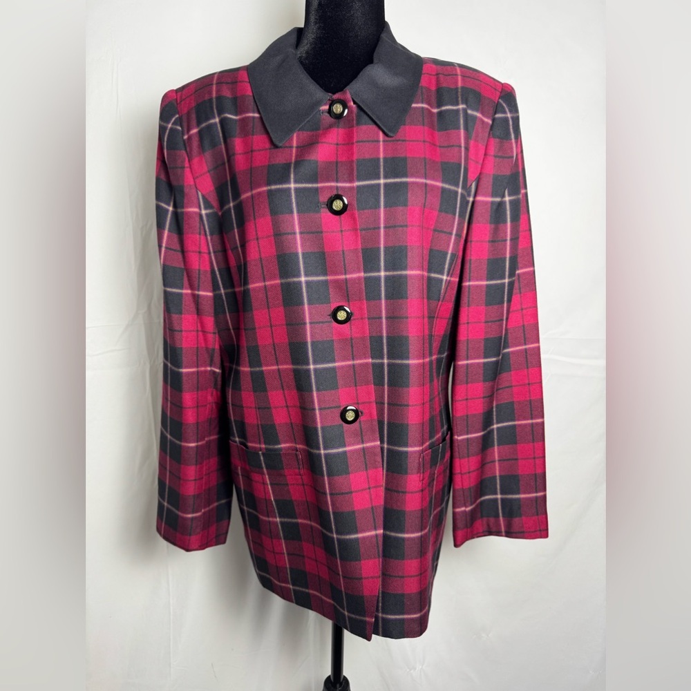 Le Suit 14 Red Black Plaid Vintage Button Up Collared Blazer